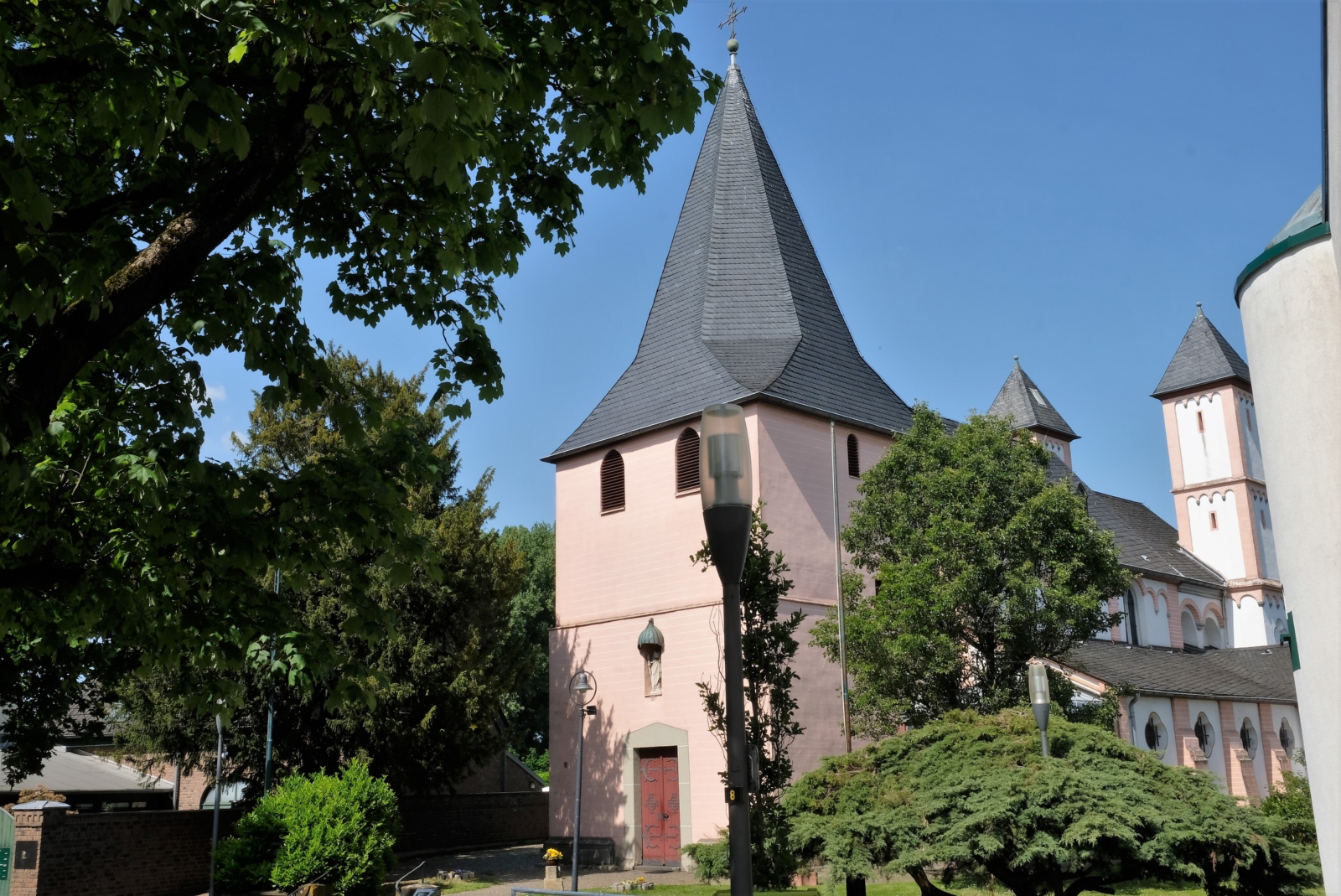 St. Amandus